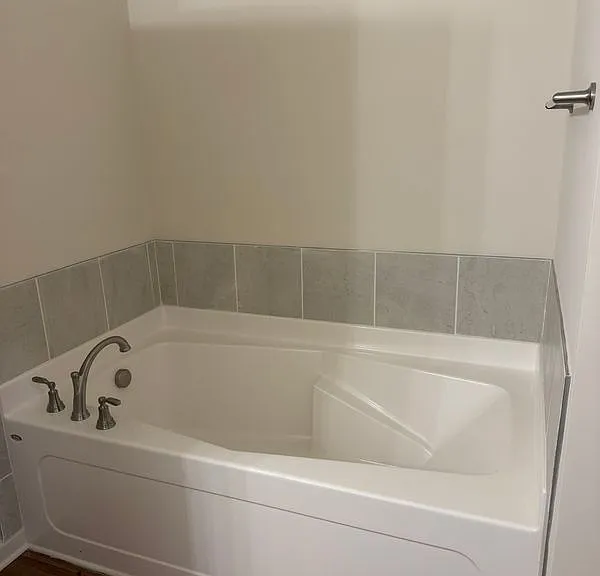 100 Centennial Ln — Photo 17