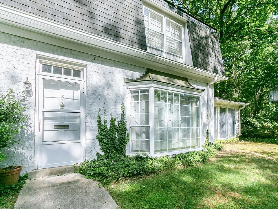 1st image of 18 Banbury Ln