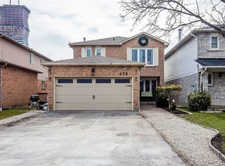 472 Parkview Blvd #BASEMENT, Mississauga, ON L5B 3M6