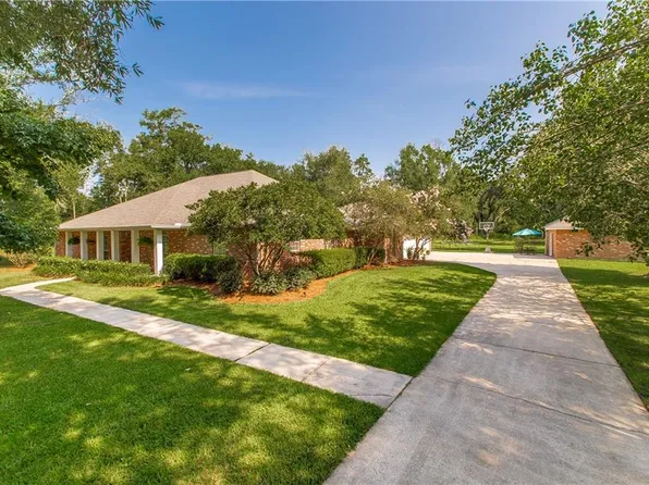 29645 J Wilson Rd, Albany, LA 70711