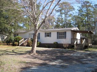 533 Groves Point Dr, Hampstead, NC 28443