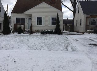 1011 Clearview Ave, Parma, OH 44134