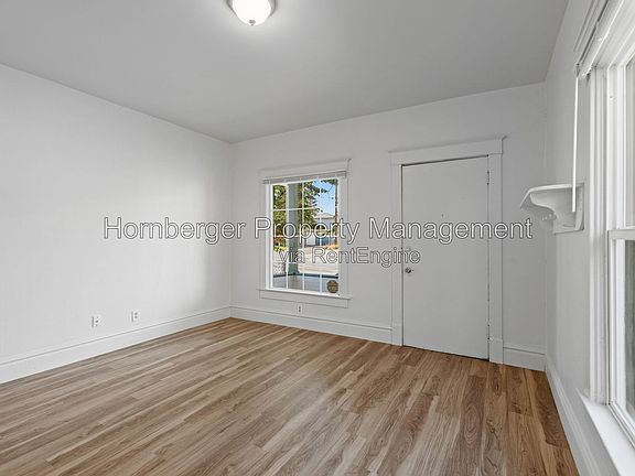 4th image of 1718 N Post St