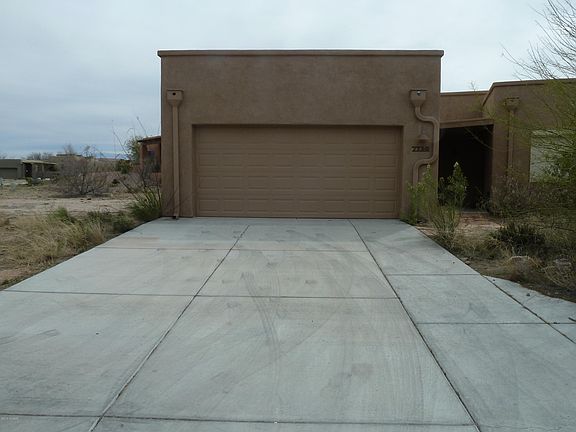 3rd image of 7730 S Galileo Ln