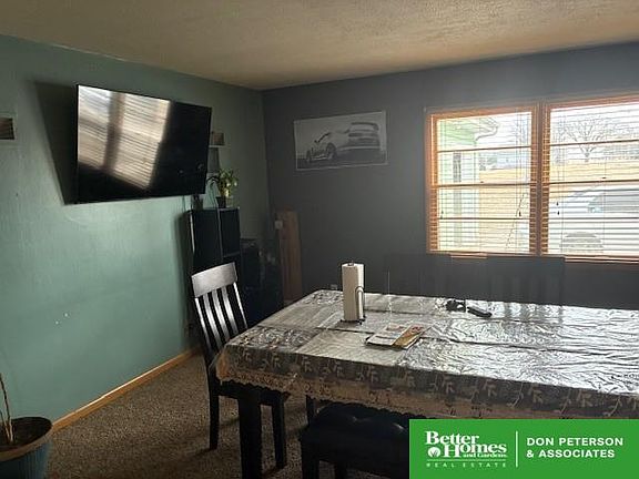 4th image of 1014 E 9th St