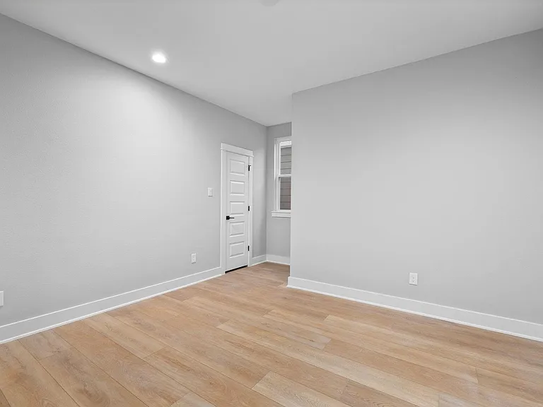 4210 McKinley St — Photo 16