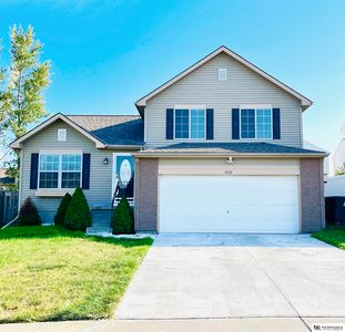 8721 Quest St, Omaha, NE, 68122