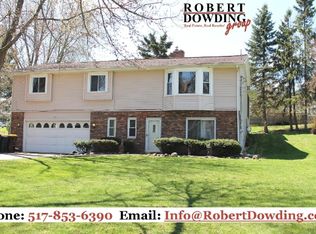 1413 Larkwood Dr, Dewitt, MI