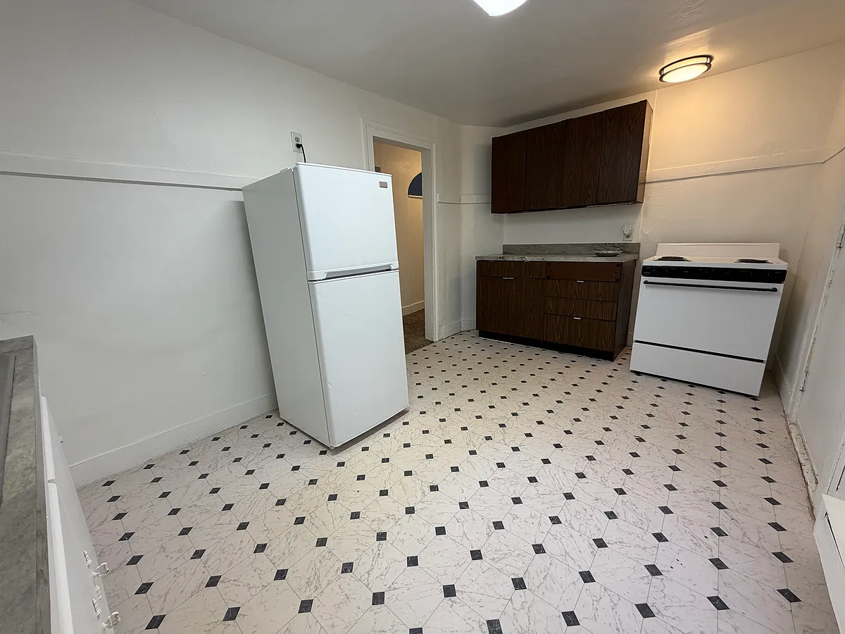 Building Photo - 401 N Porter St #2