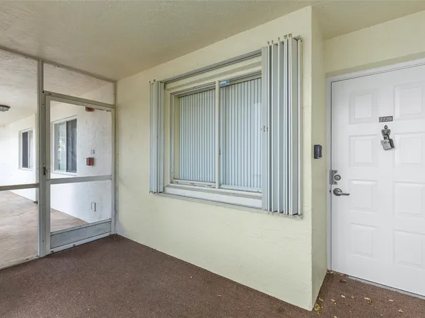 7729 Trent Drive, Tamarac, FL 33321