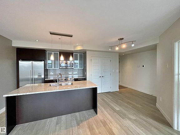 4th image of 10388 105th St NW #501