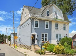 122 E Spring Ave, Ardmore, PA 19003