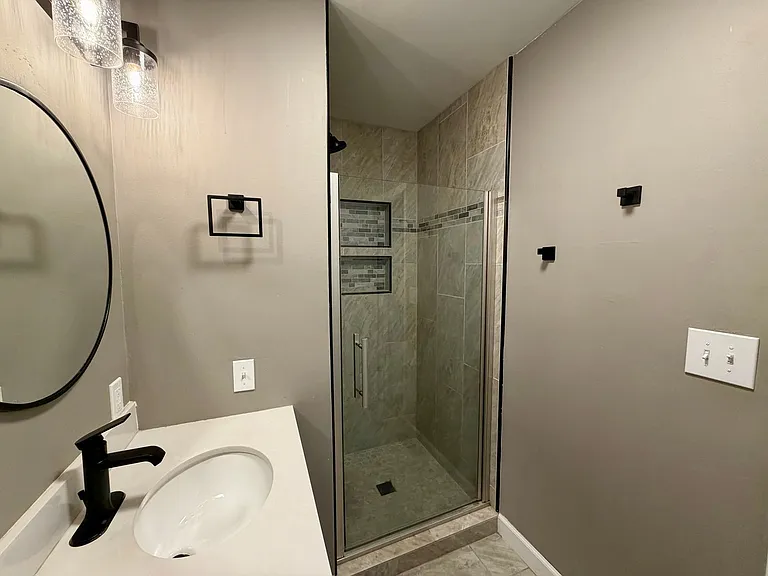 729 W North Ln — Photo 10
