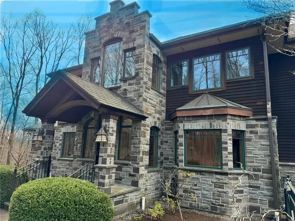 92 Genung Cir, Ithaca, NY 14850