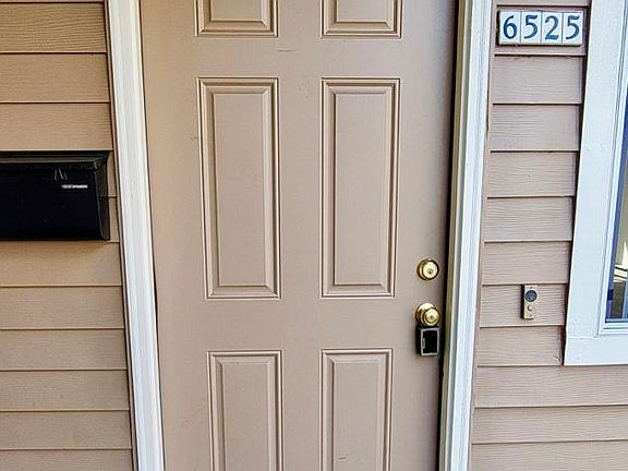 Front door of 6525