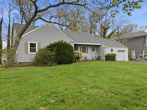 2nd image of 1536 Wantagh Avenue