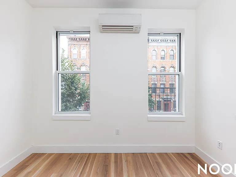 263 Stockholm St #2B — Photo 12
