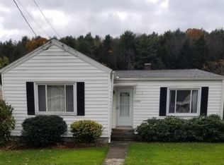 1109 Day Hollow Rd, Endicott, NY 13760