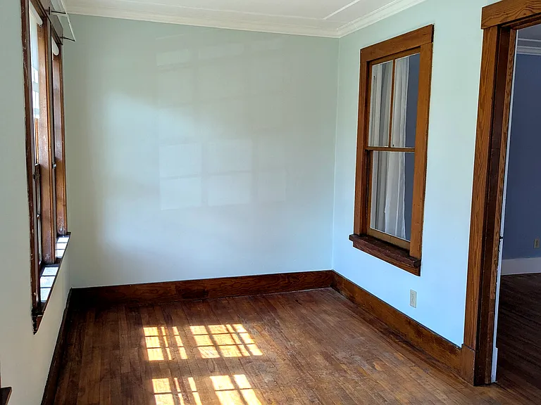 15 Manley St #1 — Photo 2