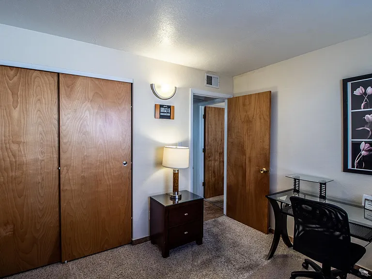 2704 N Dustin Ave — Photo 9