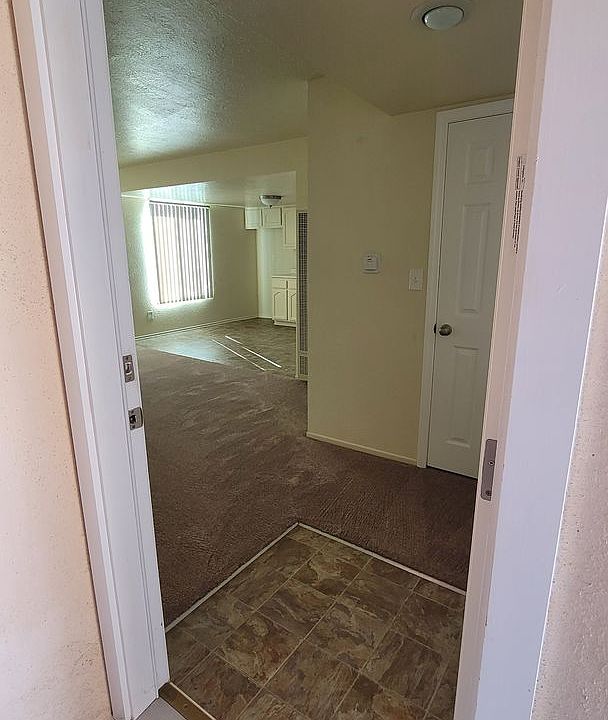 1st image of 428 16th St #18