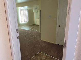 428 16th St #18, Huntington Beach, CA 92648