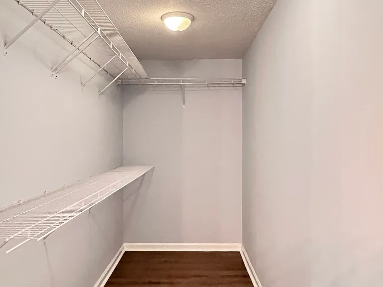 8729 Liberty Mills Dr — Photo 22