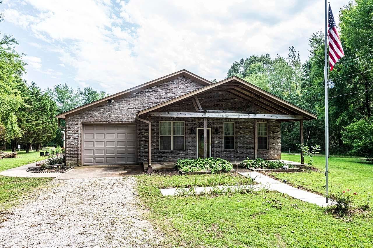 2425 Donelson Dr, Eads, TN 38028 Zillow