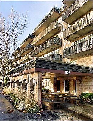 2nd image of 505 Redondo Dr APT 507