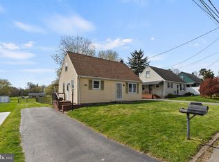 810 S 15th St, Columbia, PA 17512