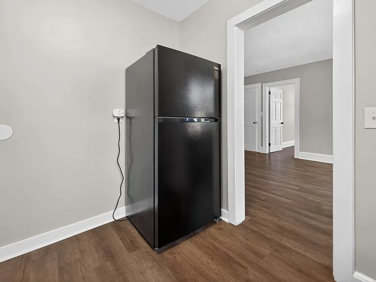 1201 Tallwood St #2 — Photo 10