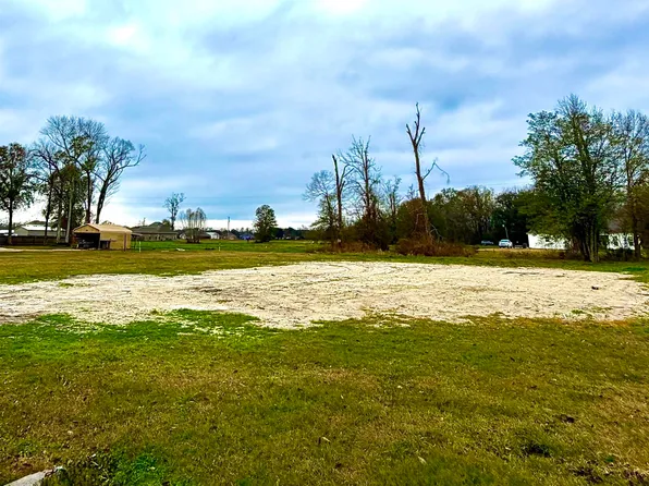 40328 Sycamore Ave, Gonzales, LA 70737