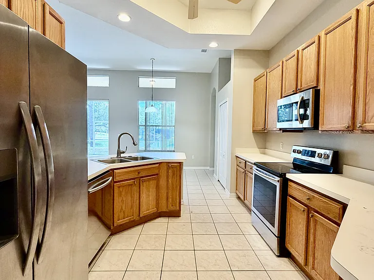 2708 Wood Pointe Dr — Photo 2