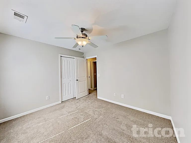 441 Laurel Leaf Dr — Photo 9
