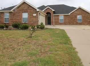 6401 Morning Dew Dr, Midlothian, TX 76065