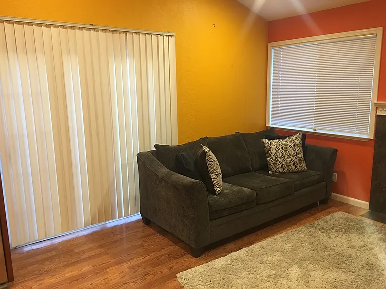 4417 Norocco Cir — Photo 17