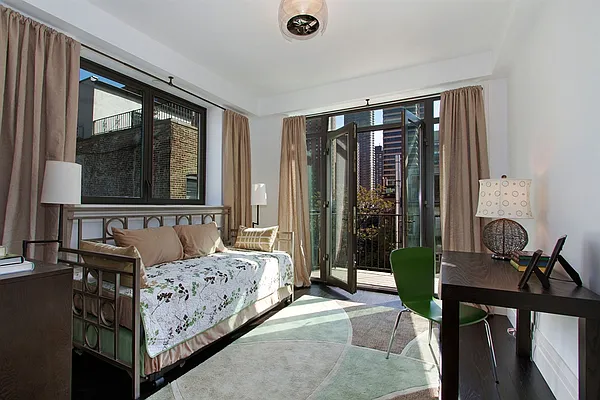Sold by Corcoran | media 18