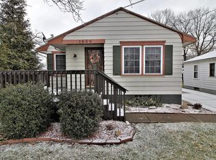 1869 16th St SW, Akron, OH 44314