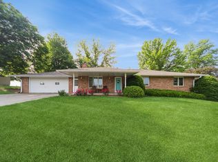 2312 Ridgeway Ave, Oskaloosa, IA 52577