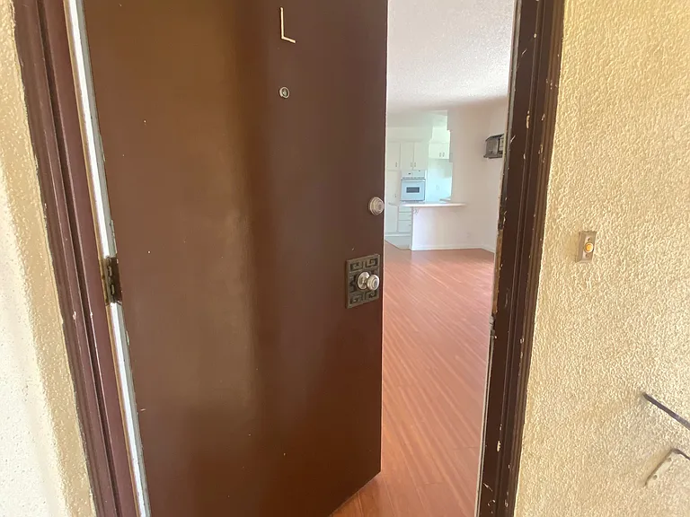 309 Cornell Dr #L — Photo 1