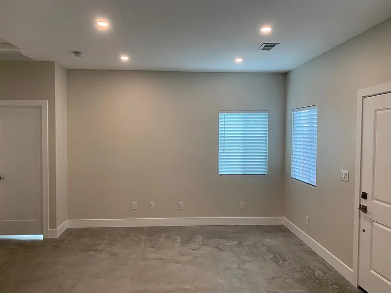 2101 Raleigh Cir #200 — Photo 5