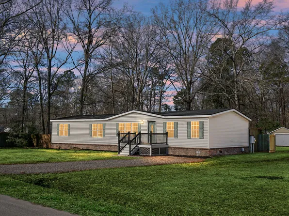 104 Dean Dr, Summerville, SC 29483