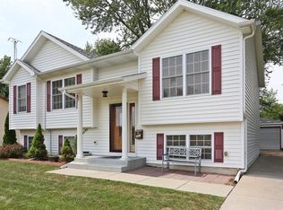 301 Redpath Ave, Michigan City, IN