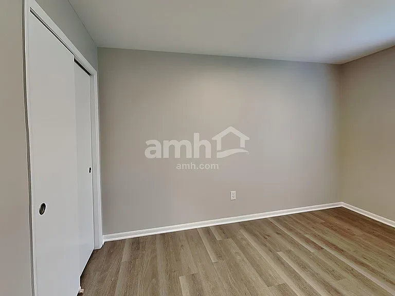 5925 Bluegrass Trl — Photo 13