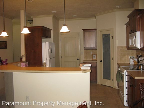 5th image of 9213 W Olivia St