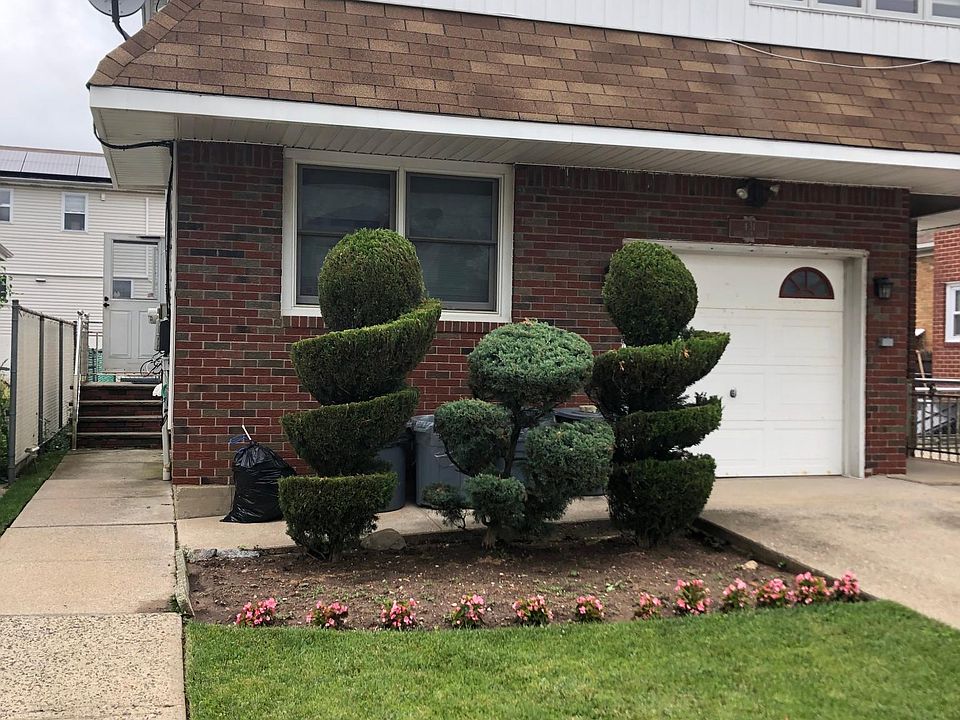 1st image of 431 Adelaide Ave