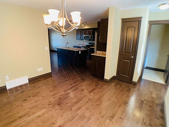 3rd image of 249A Callen Dr