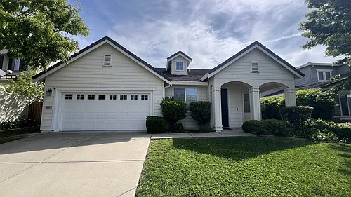 9641 Cedar Oak Way Photo 1