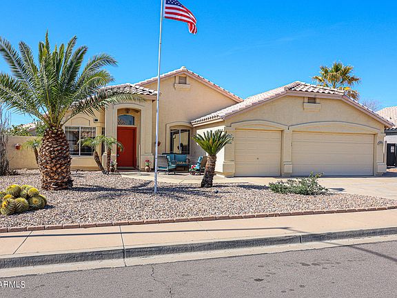 2nd image of 606 N VISTA DEL SOL --