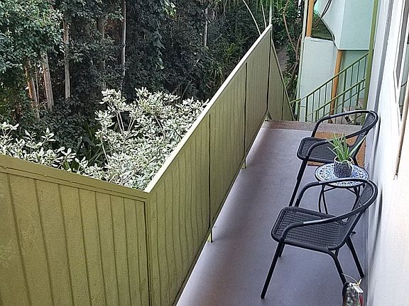 5th image of 641 Westminster Ave #5